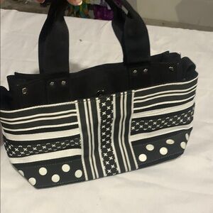 Tiannl Black and White Geometric Tote Bag
